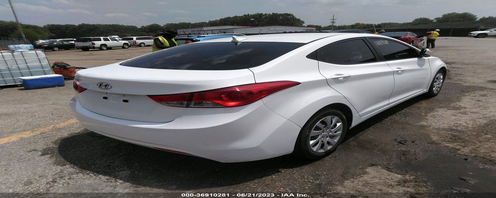 5NPDH4AE2BH023846 2011 HYUNDAI ELANTRA photo no. 4