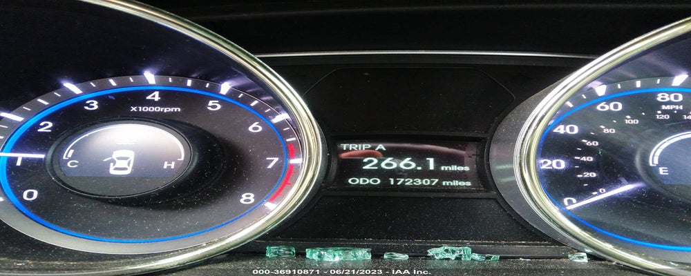 5NPEC4AC3BH300263 2011 HYUNDAI SONATA photo no. 7