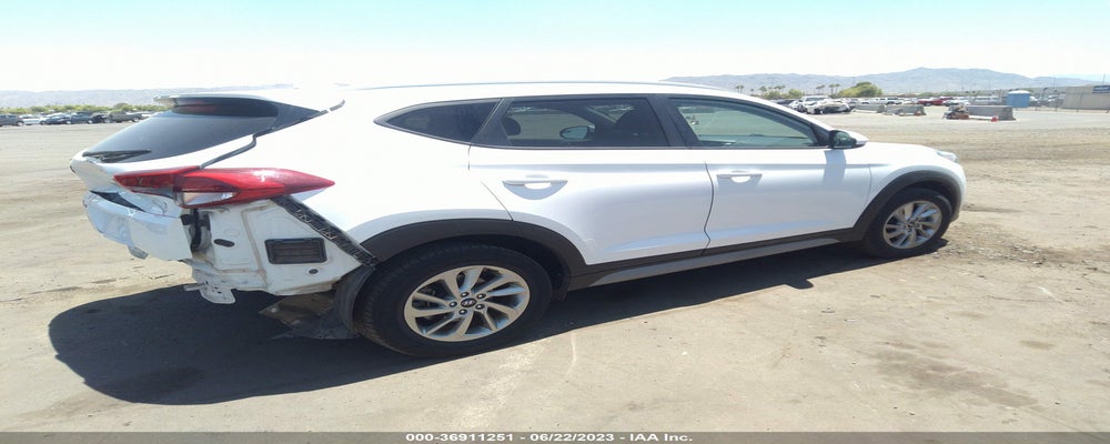 KM8J33A45JU626891 2018 HYUNDAI TUCSON photo no. 4