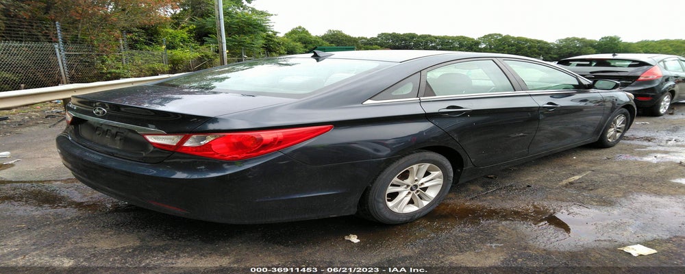 5NPEB4AC6CH402676 2012 HYUNDAI SONATA photo no. 4