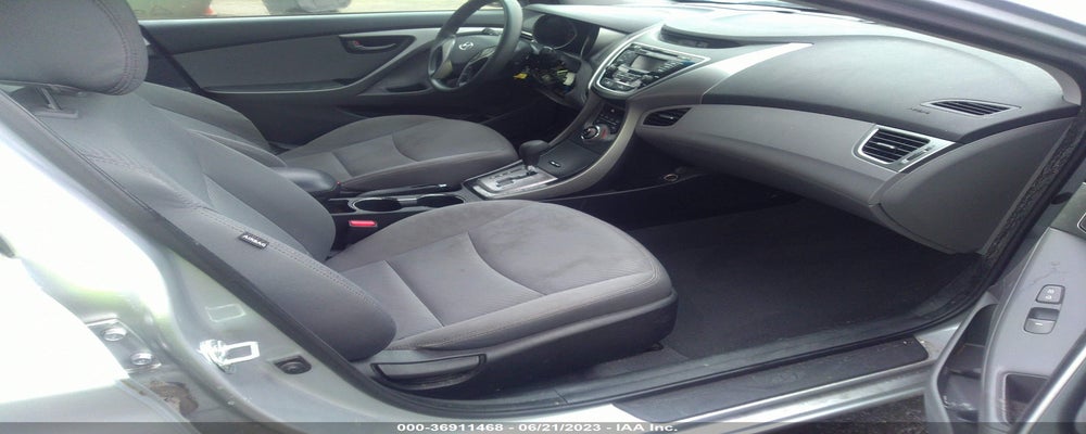 5NPDH4AE3DH227025 2013 HYUNDAI ELANTRA photo no. 5