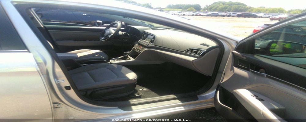5NPD84LF9HH076848 2017 HYUNDAI ELANTRA photo no. 5