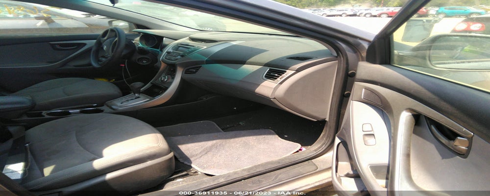 5NPDH4AE2DH347835 2013 HYUNDAI ELANTRA photo no. 5