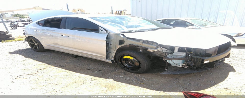 5NPD84LF9KH409072 2019 HYUNDAI ELANTRA photo no. 3