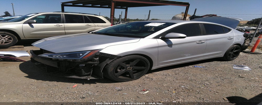 5NPD84LF9KH409072 2019 HYUNDAI ELANTRA photo no. 2
