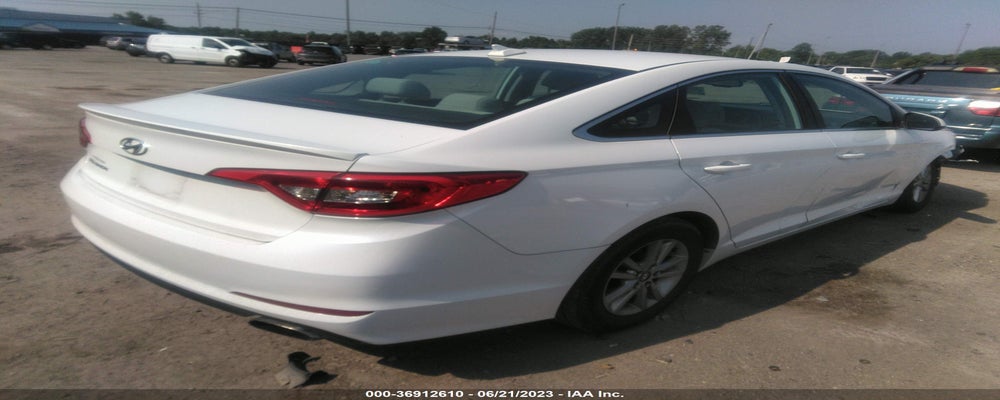 5NPE24AF0GH288030 2016 HYUNDAI SONATA photo no. 4