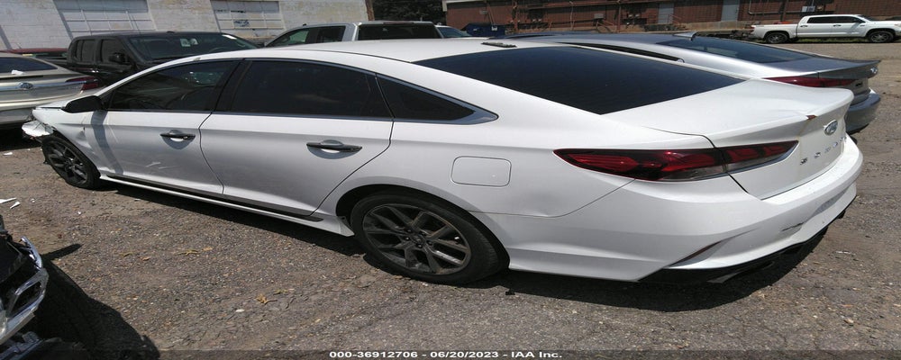 5NPE34ABXJH643156 2018 HYUNDAI SONATA photo no. 3