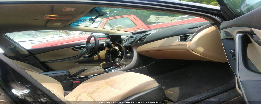 5NPDH4AE2GH653308 2016 HYUNDAI ELANTRA photo no. 5