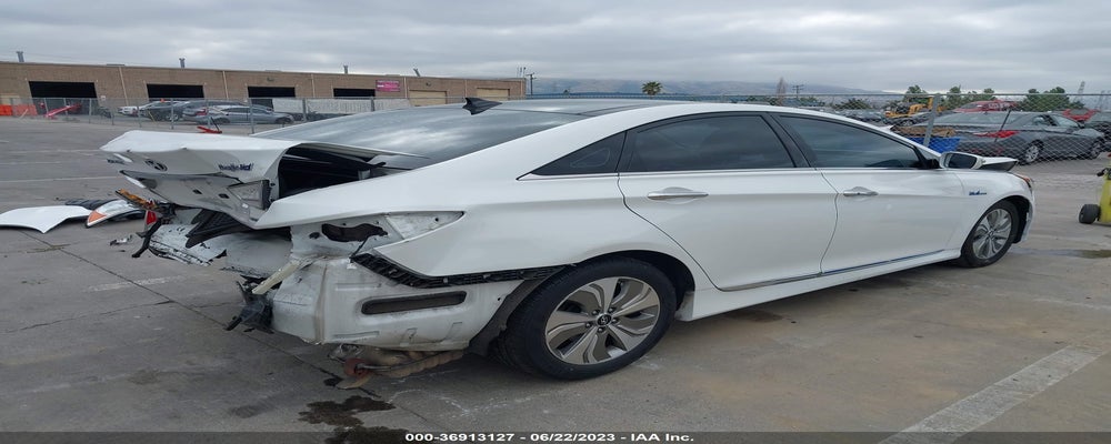 KMHEC4A47DA075117 2013 HYUNDAI SONATA HYBRID photo no. 4