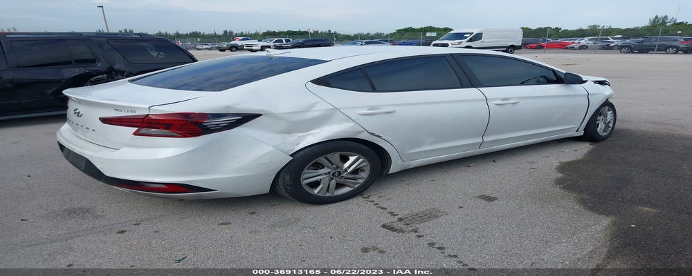 5NPD84LFXLH588319 2020 HYUNDAI ELANTRA photo no. 4