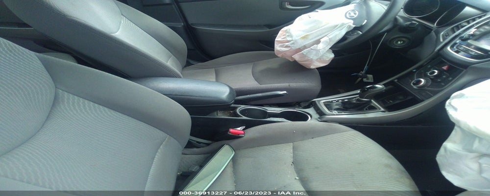 5NPDH4AE9FH631627 2015 HYUNDAI ELANTRA photo no. 5