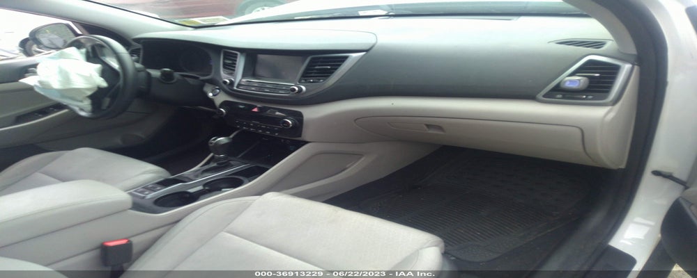 KM8J3CA21JU669607 2018 HYUNDAI TUCSON photo no. 5