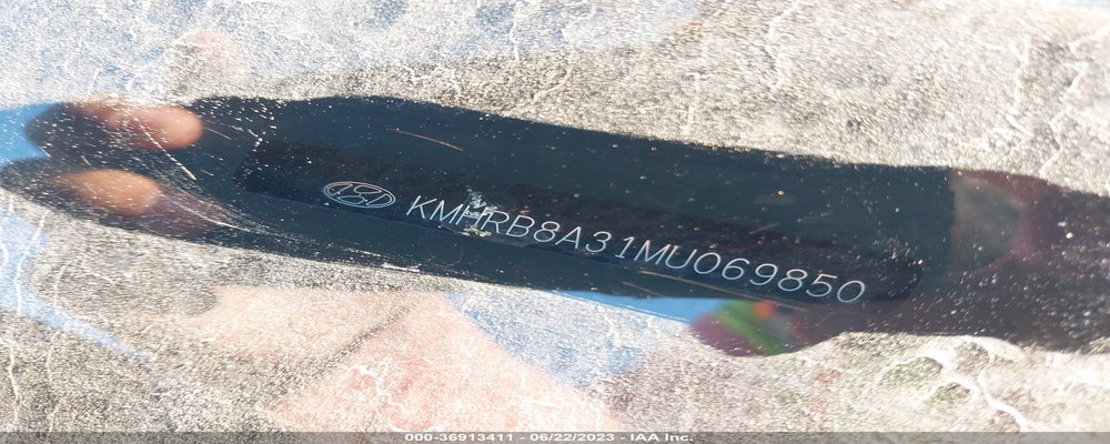 KMHRB8A31MU069850 2021 HYUNDAI VENUE photo no. 9