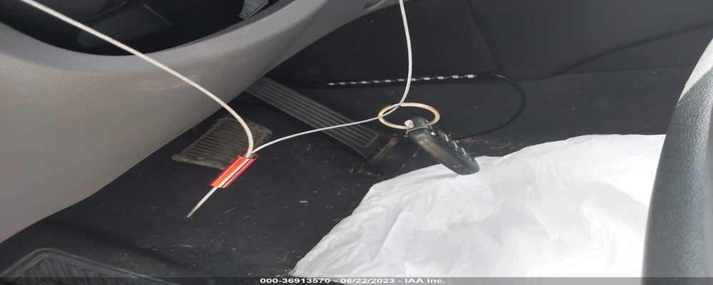 5NPEC4AB8EH910977 2014 HYUNDAI SONATA photo no. 11