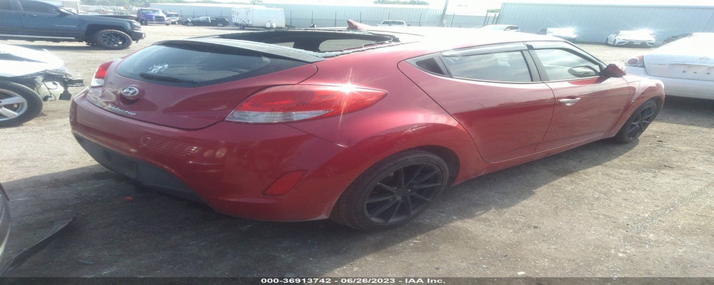 KMHTC6AD2FU245016 2015 HYUNDAI VELOSTER photo no. 4