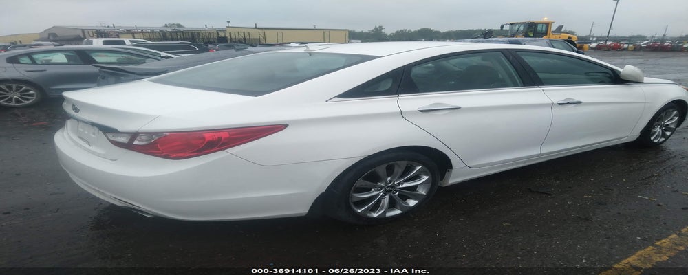 5NPEC4AC6DH701017 2013 HYUNDAI SONATA photo no. 4