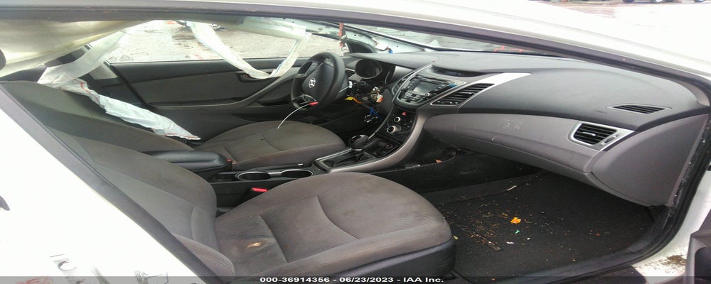 5NPDH4AE8FH609263 2015 HYUNDAI ELANTRA photo no. 5