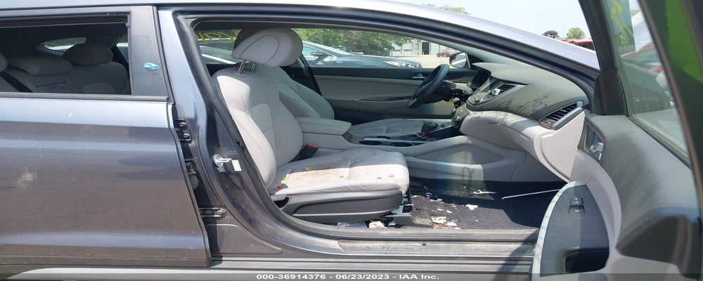 KM8J3CA46JU642727 2018 HYUNDAI TUCSON photo no. 5