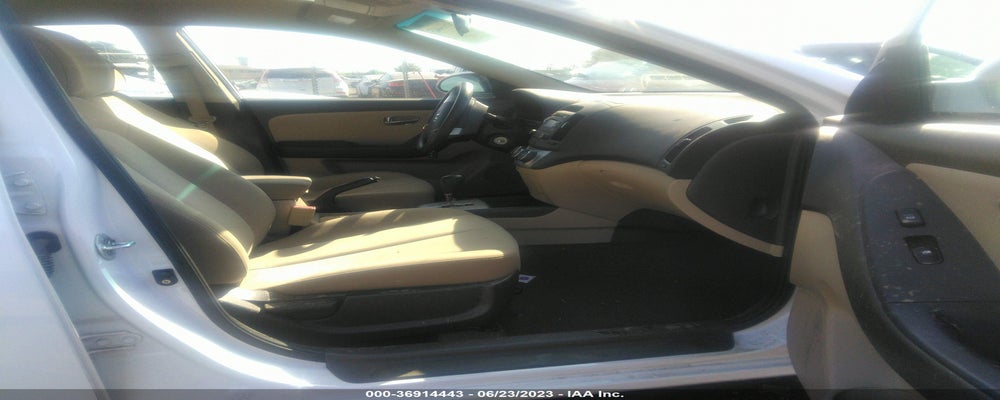 KMHDU4AD5AU186574 2010 HYUNDAI ELANTRA photo no. 5