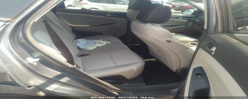 KM8J33A49GU041370 2016 HYUNDAI TUCSON photo no. 8