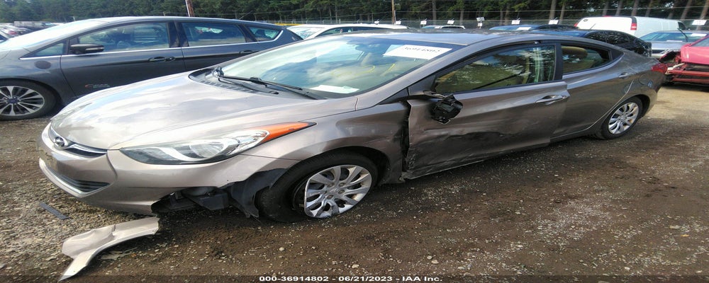 5NPDH4AE3BH027369 2011 HYUNDAI ELANTRA photo no. 2