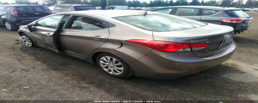 5NPDH4AE3BH027369 2011 HYUNDAI ELANTRA photo no. 3