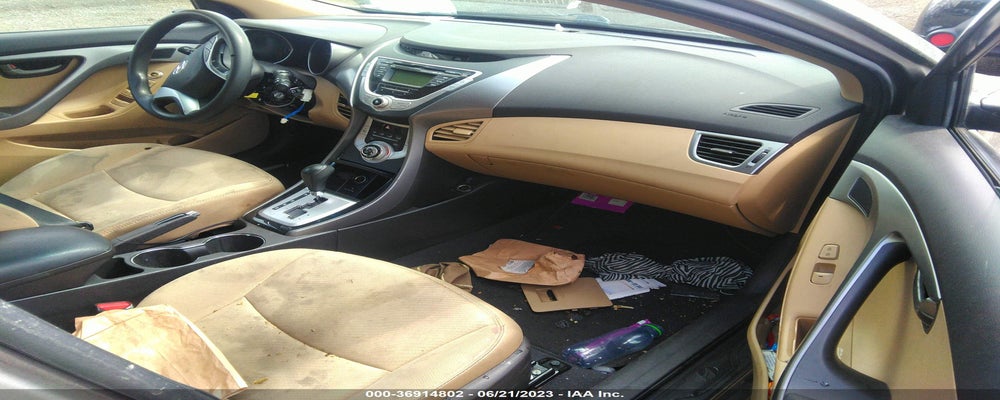 5NPDH4AE3BH027369 2011 HYUNDAI ELANTRA photo no. 5