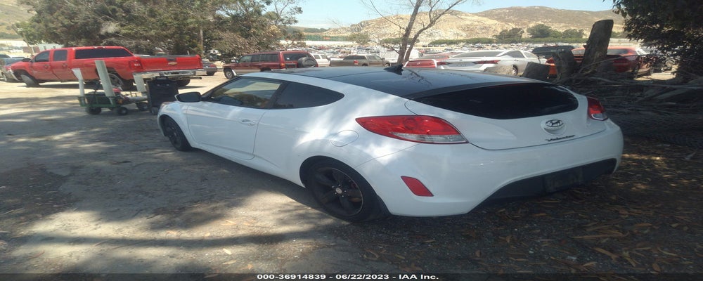 KMHTC6AD1CU078367 2012 HYUNDAI VELOSTER photo no. 3