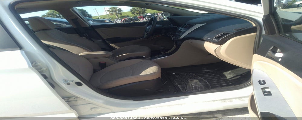 KMHCT4AEXHU364917 2017 HYUNDAI ACCENT photo no. 5