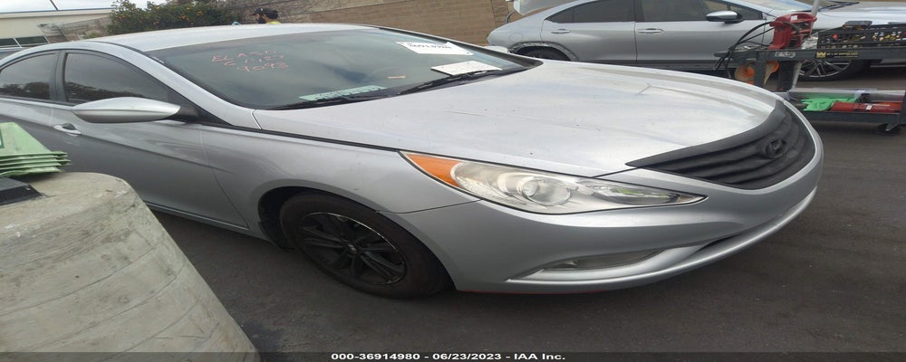 5NPEB4AC7DH539093 2013 HYUNDAI SONATA photo no. 4