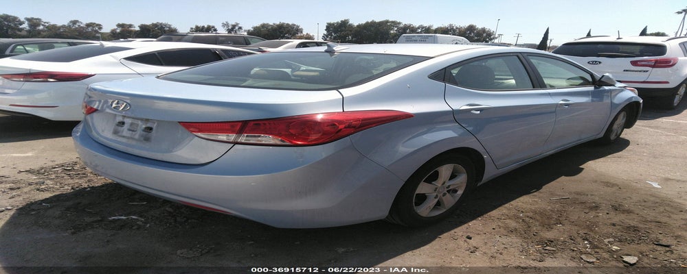 KMHDH4AE9DU813133 2013 HYUNDAI ELANTRA photo no. 4