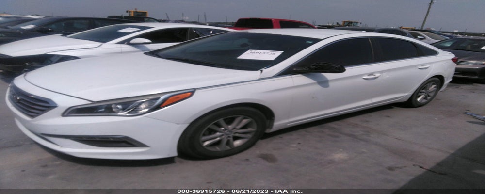 5NPE24AF7FH158745 2015 HYUNDAI SONATA photo no. 2