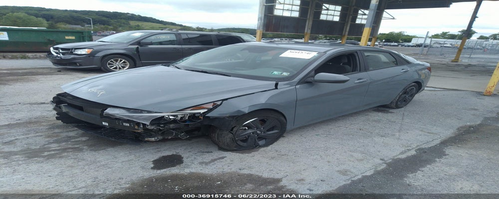 KMHLM4AG1NU305619 2022 HYUNDAI ELANTRA photo no. 2