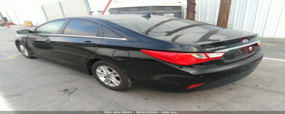 5NPEB4AC2EH827945 2014 HYUNDAI SONATA photo no. 3