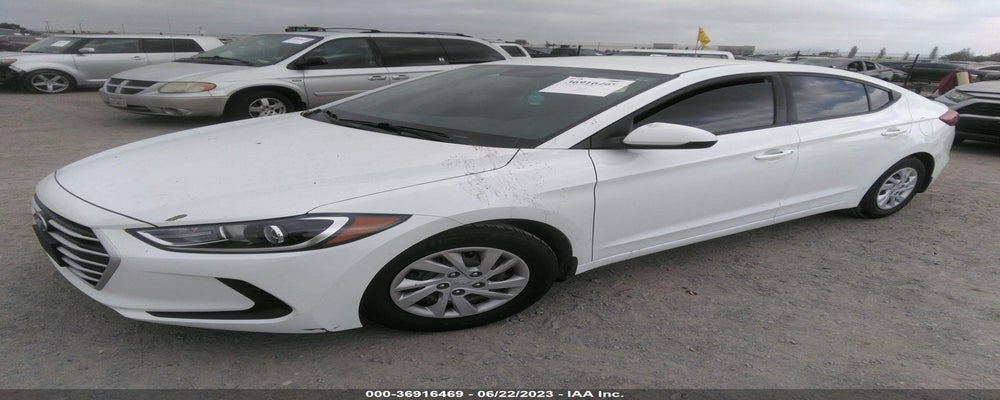 5NPD74LF3JH299427 2018 HYUNDAI ELANTRA photo no. 2