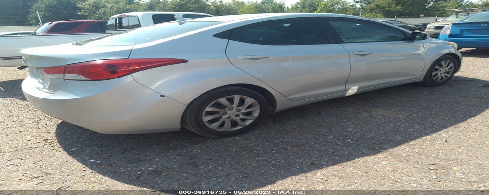 5NPDH4AE6DH180024 2013 HYUNDAI ELANTRA photo no. 4