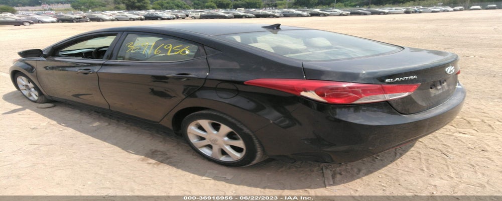 5NPDH4AE4DH237708 2013 HYUNDAI ELANTRA photo no. 3