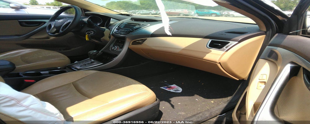 5NPDH4AE4DH237708 2013 HYUNDAI ELANTRA photo no. 5