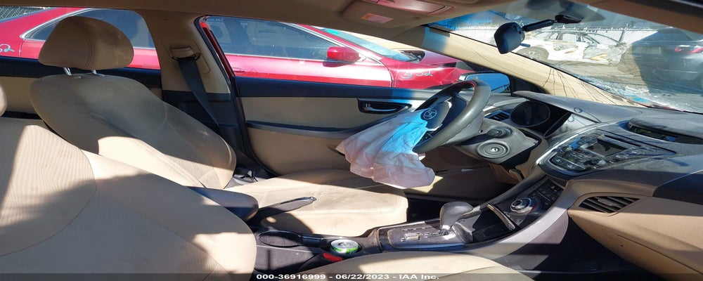 5NPDH4AEXDH326957 2013 HYUNDAI ELANTRA photo no. 5