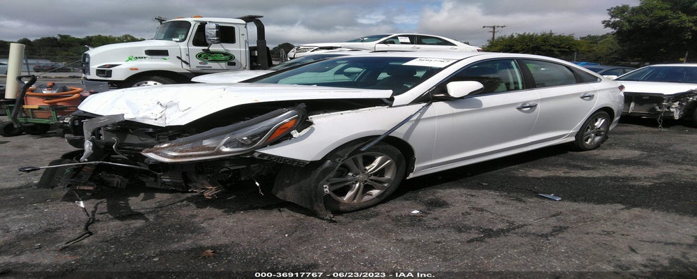 5NPE34AF4KH733178 2019 HYUNDAI SONATA photo no. 2