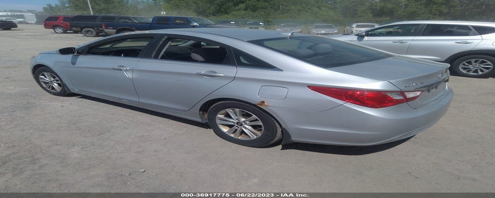 5NPEB4AC0BH131175 2011 HYUNDAI SONATA photo no. 3