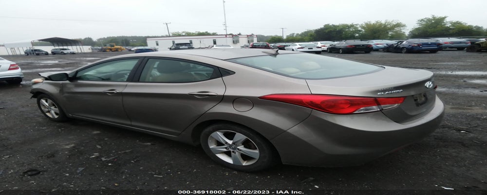 5NPDH4AE2DH368250 2013 HYUNDAI ELANTRA photo no. 3