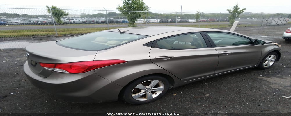5NPDH4AE2DH368250 2013 HYUNDAI ELANTRA photo no. 4