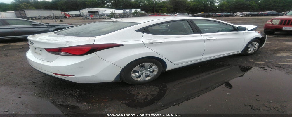 5NPDH4AE6GH785133 2016 HYUNDAI ELANTRA photo no. 4