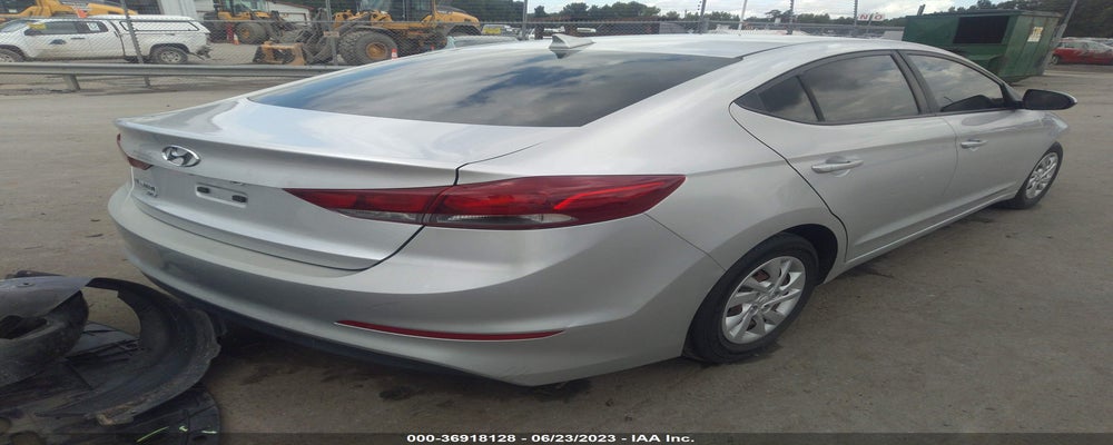 5NPD74LF4HH150132 2017 HYUNDAI ELANTRA photo no. 4