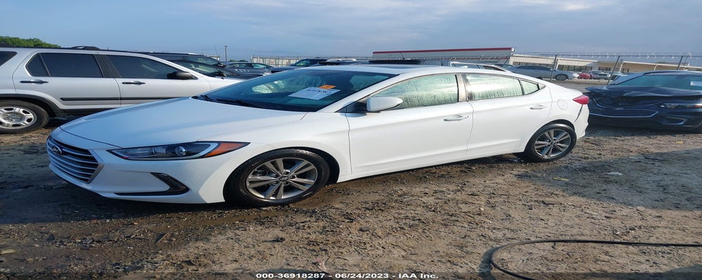 5NPD84LF0JH386344 2018 HYUNDAI ELANTRA photo no. 2