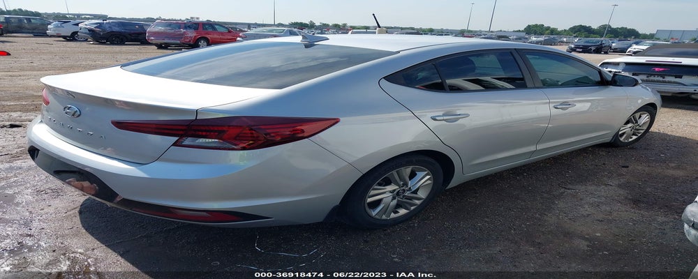 5NPD84LF0KH475641 2019 HYUNDAI ELANTRA photo no. 4