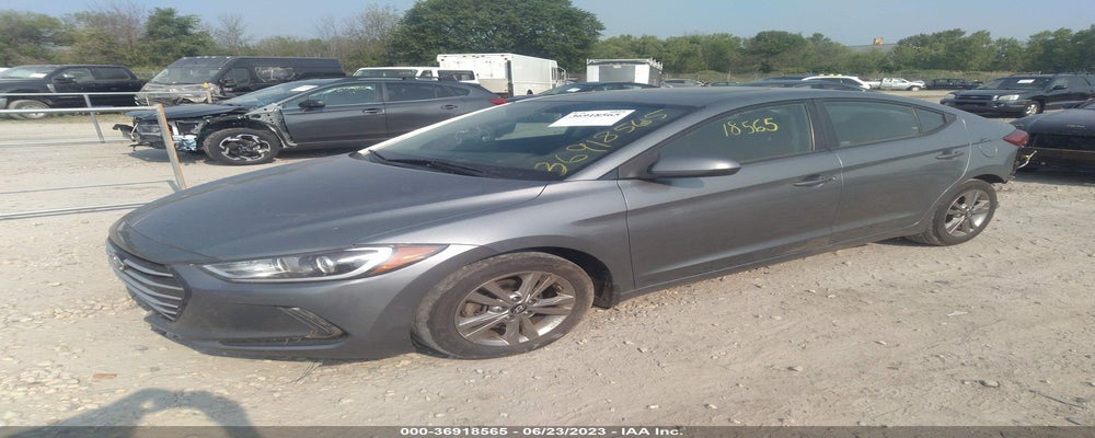 KMHD84LF2JU494630 2018 HYUNDAI ELANTRA photo no. 2