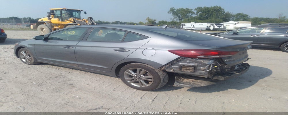 KMHD84LF2JU494630 2018 HYUNDAI ELANTRA photo no. 3