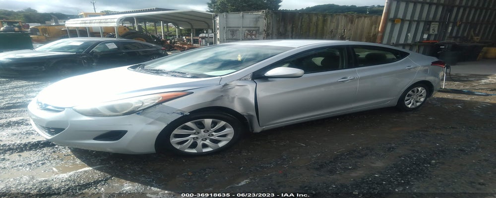 5NPDH4AE9BH035413 2011 HYUNDAI ELANTRA photo no. 2